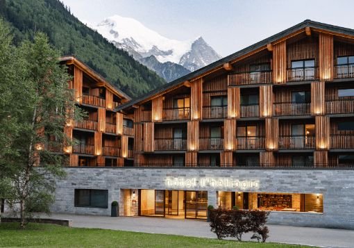 Remarkable hotel